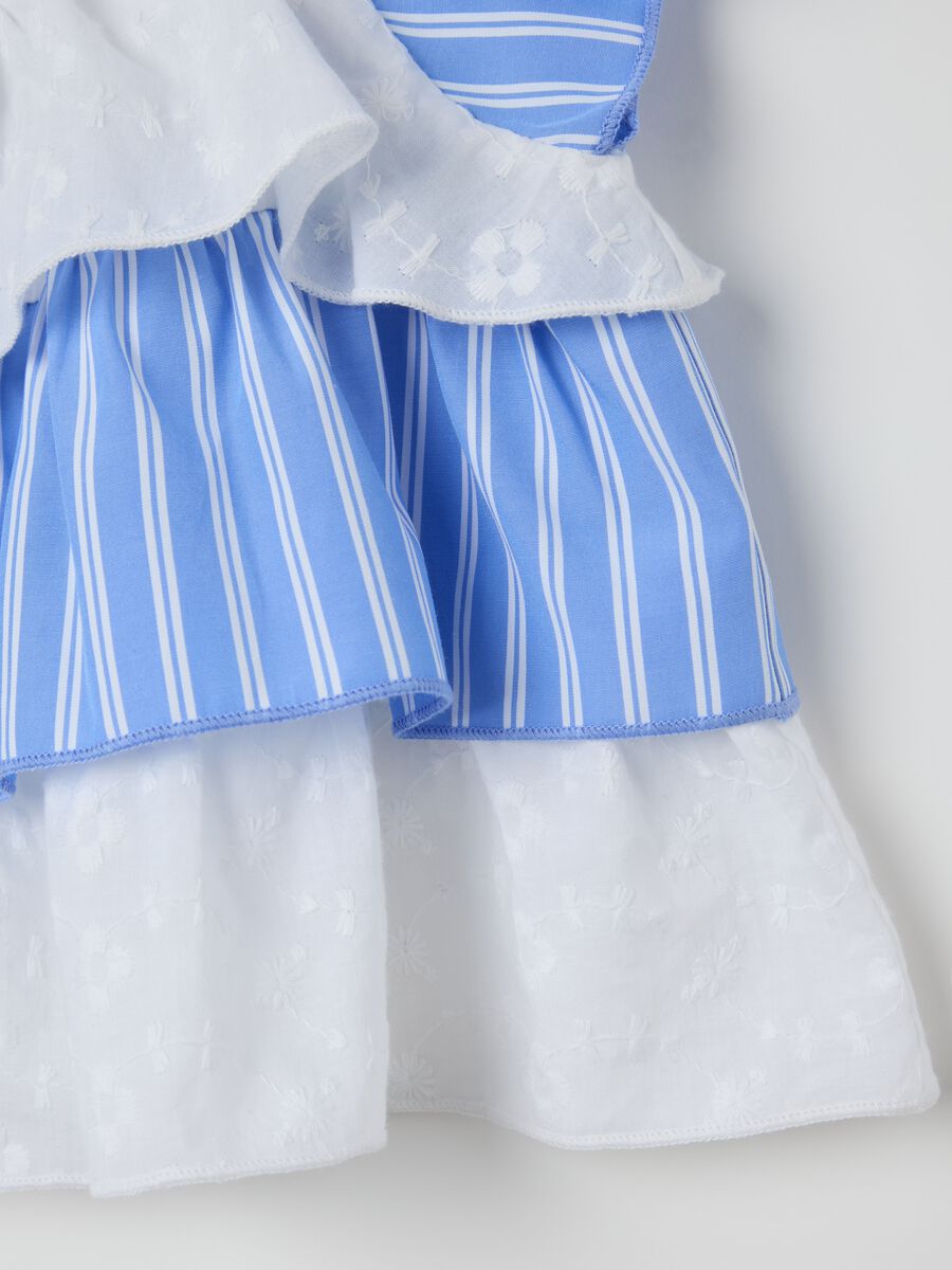 Blouse with light blue and white stripes_3