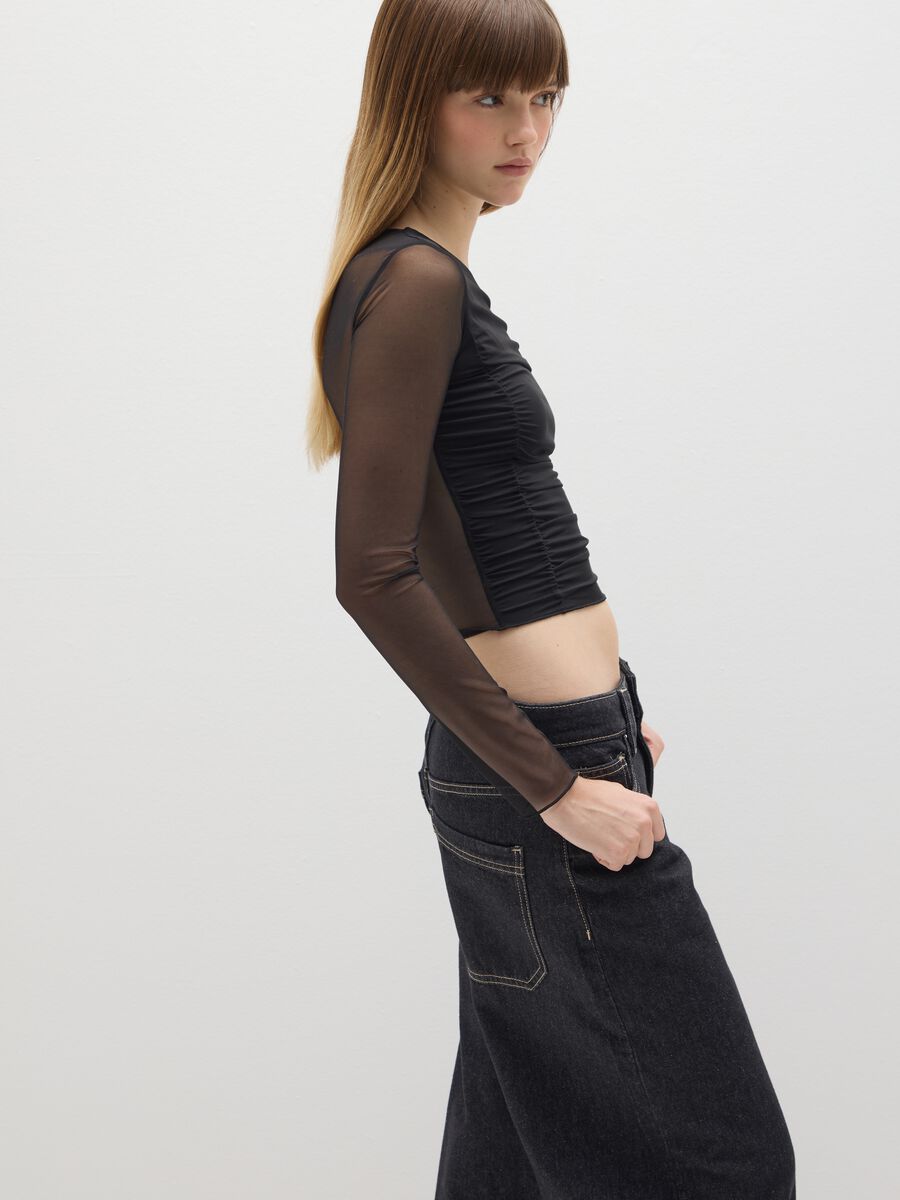 Long-sleeve black top in stretch fabric_0