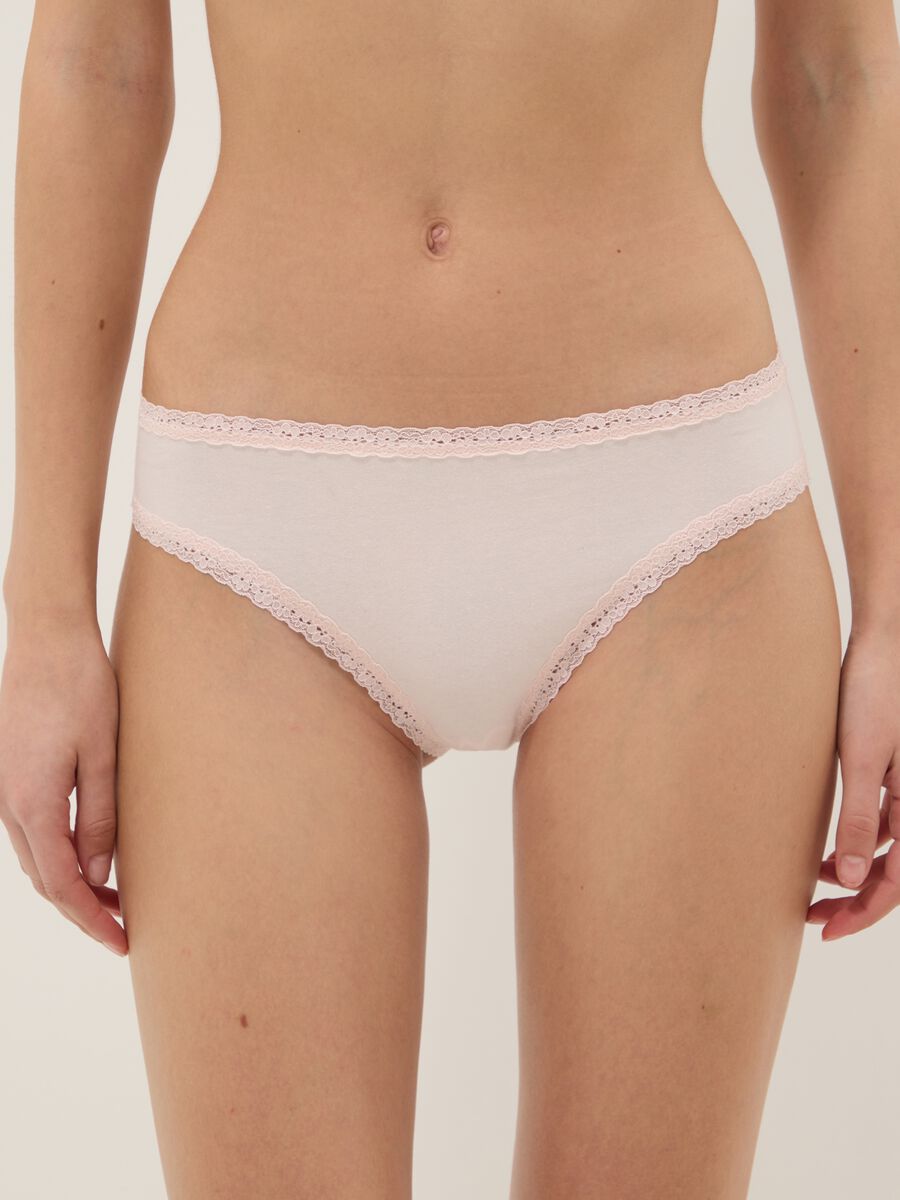 Slip in cotone elasticizzato rosa regular fit con dettagli in pizzo_1