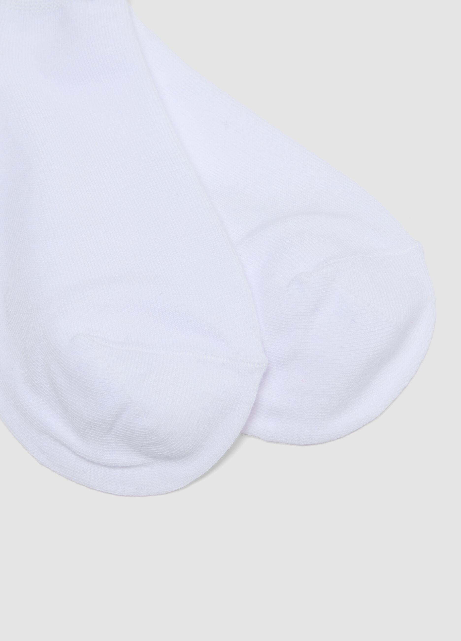 3-pack of white organic cotton socks
