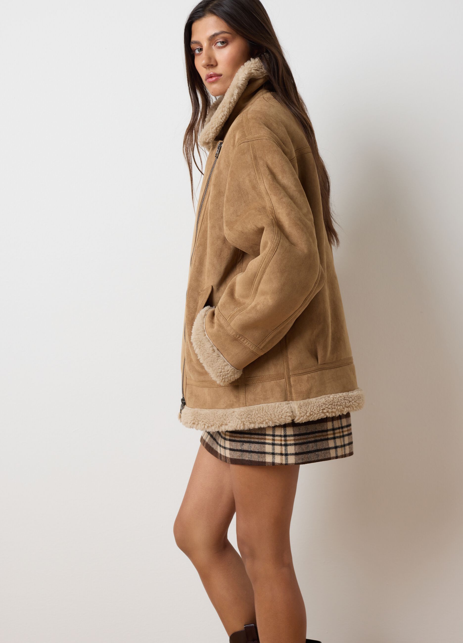 Brown jacket in synthetic shearling fabric