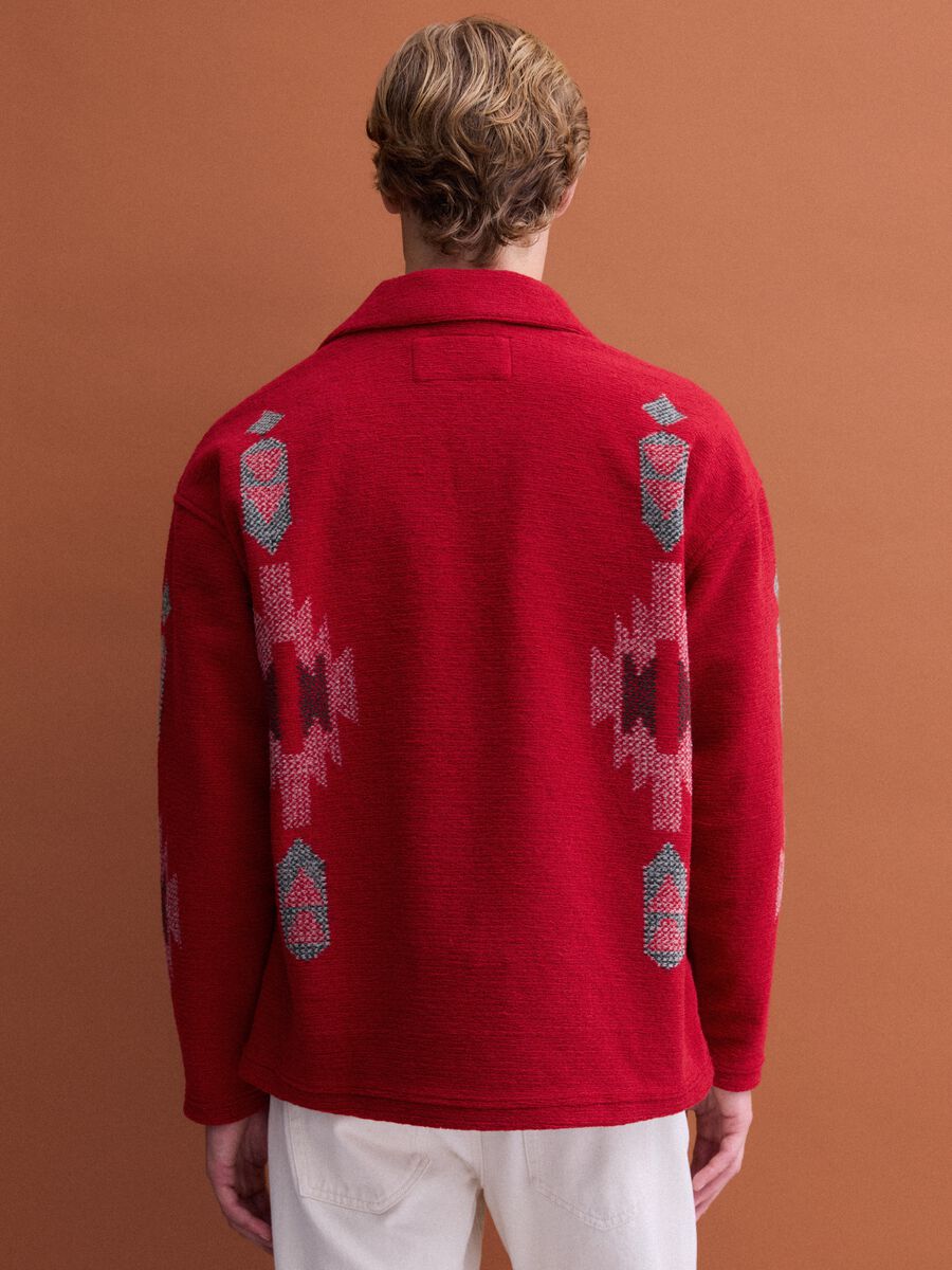 Shacket rossa regular fit con fantasia jacquard_3