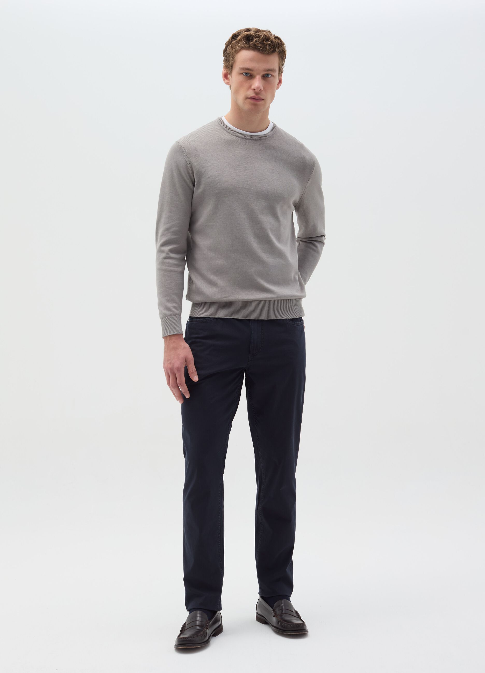 Cotton pullover with round neck