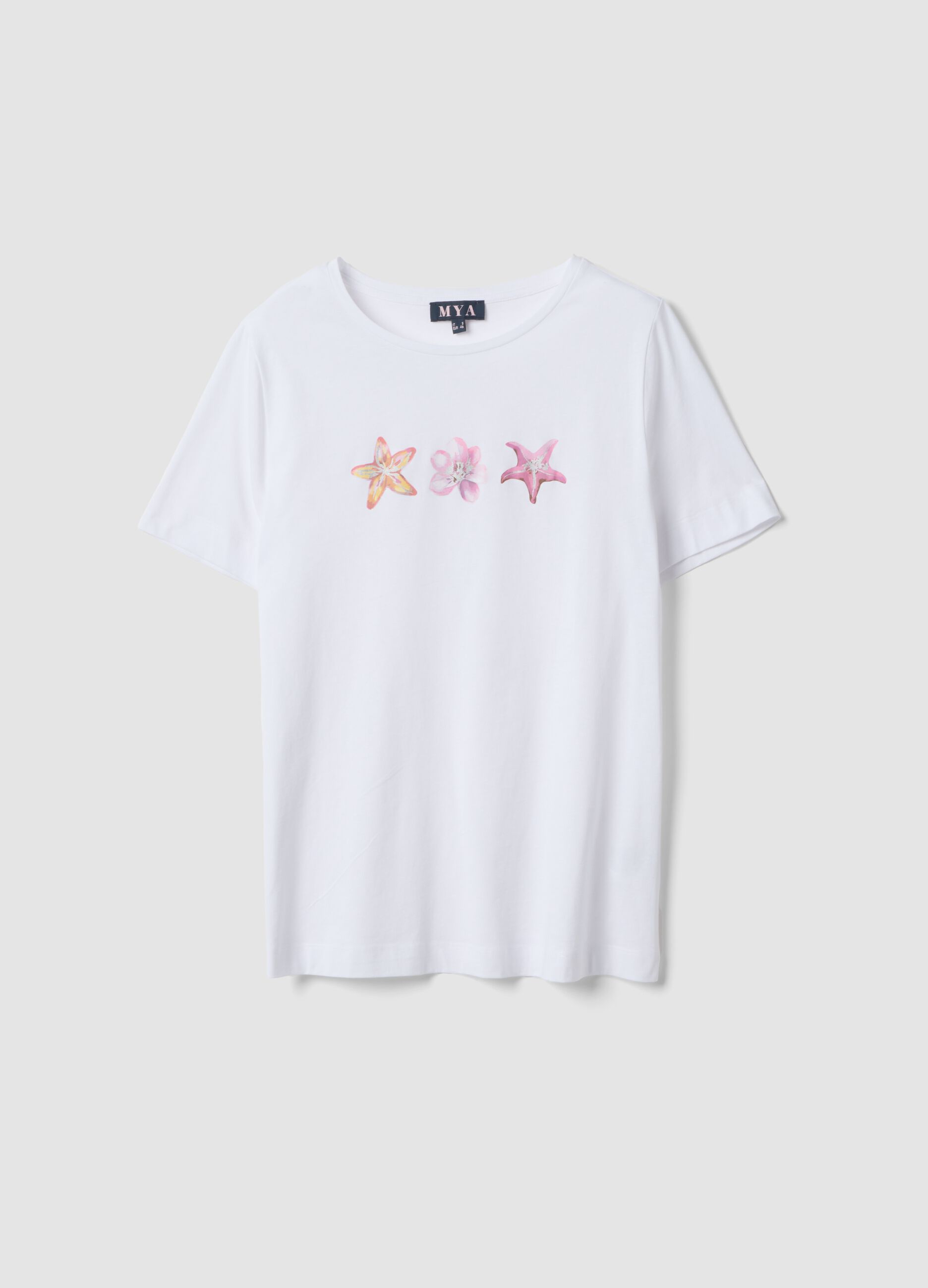 White pure cotton T-shirt with printed design, regular fit