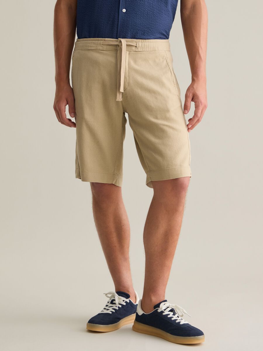 Men's beige cotton blend shorts regular fit_1