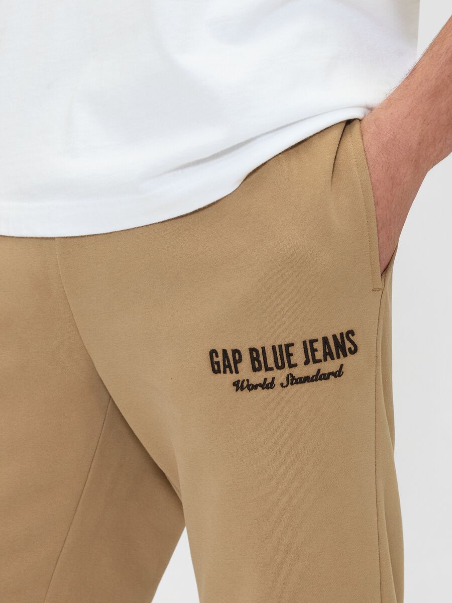Beige jogger trousers in cotton and polyester blend_3
