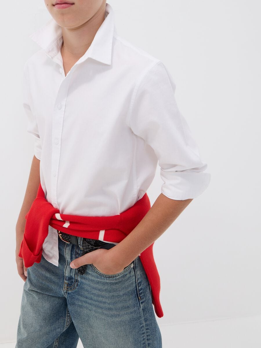 White pure cotton Oxford shirt with classic collar for boys_2