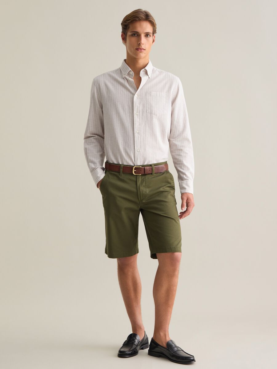 Stretch cotton chino Bermuda shorts_0
