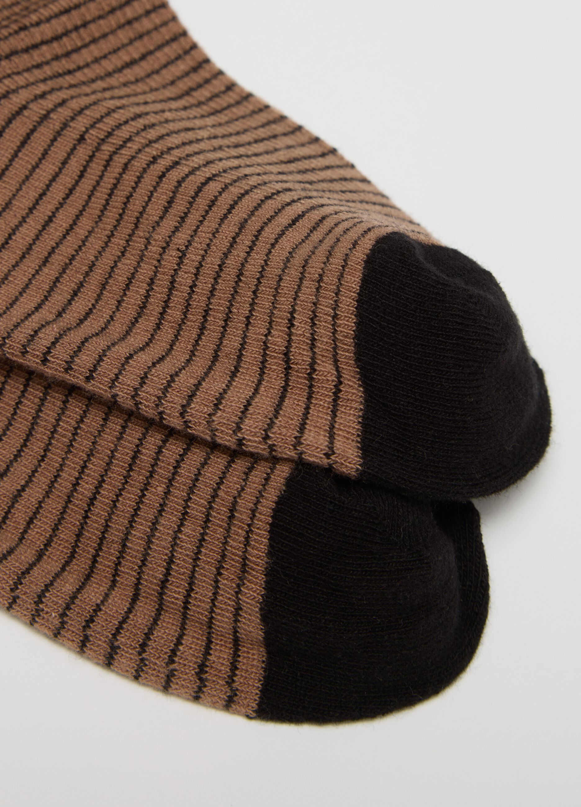 Girls' cotton blend mixed colour short socks tripack