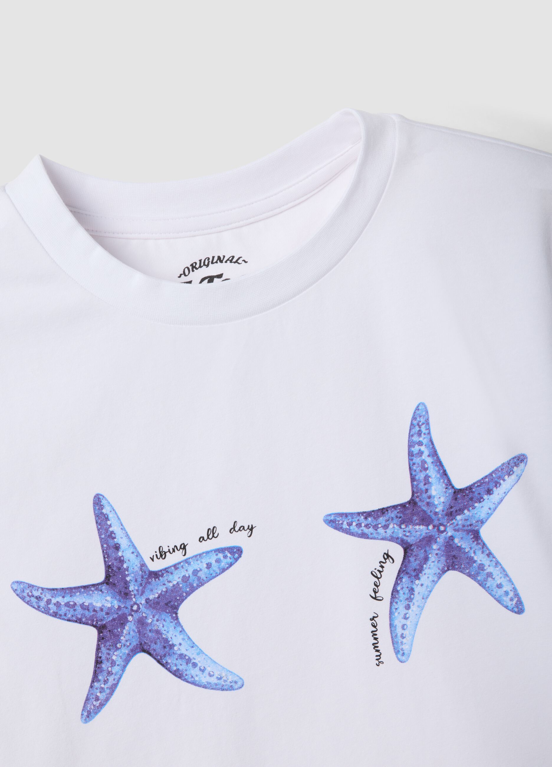 White regular fit stretch cotton t-shirt with starfish