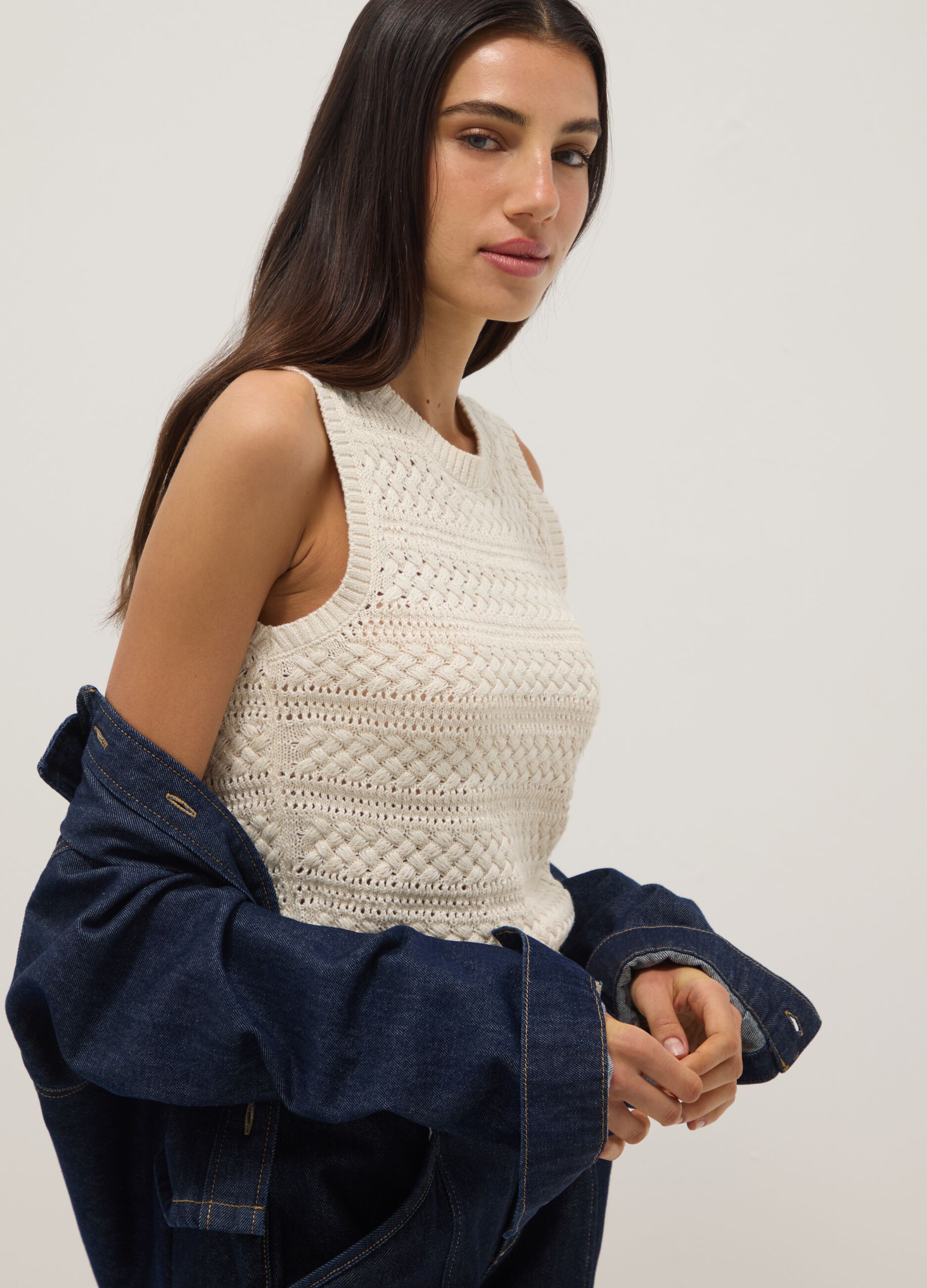White cotton-blend regular-fit tank top with openwork texture