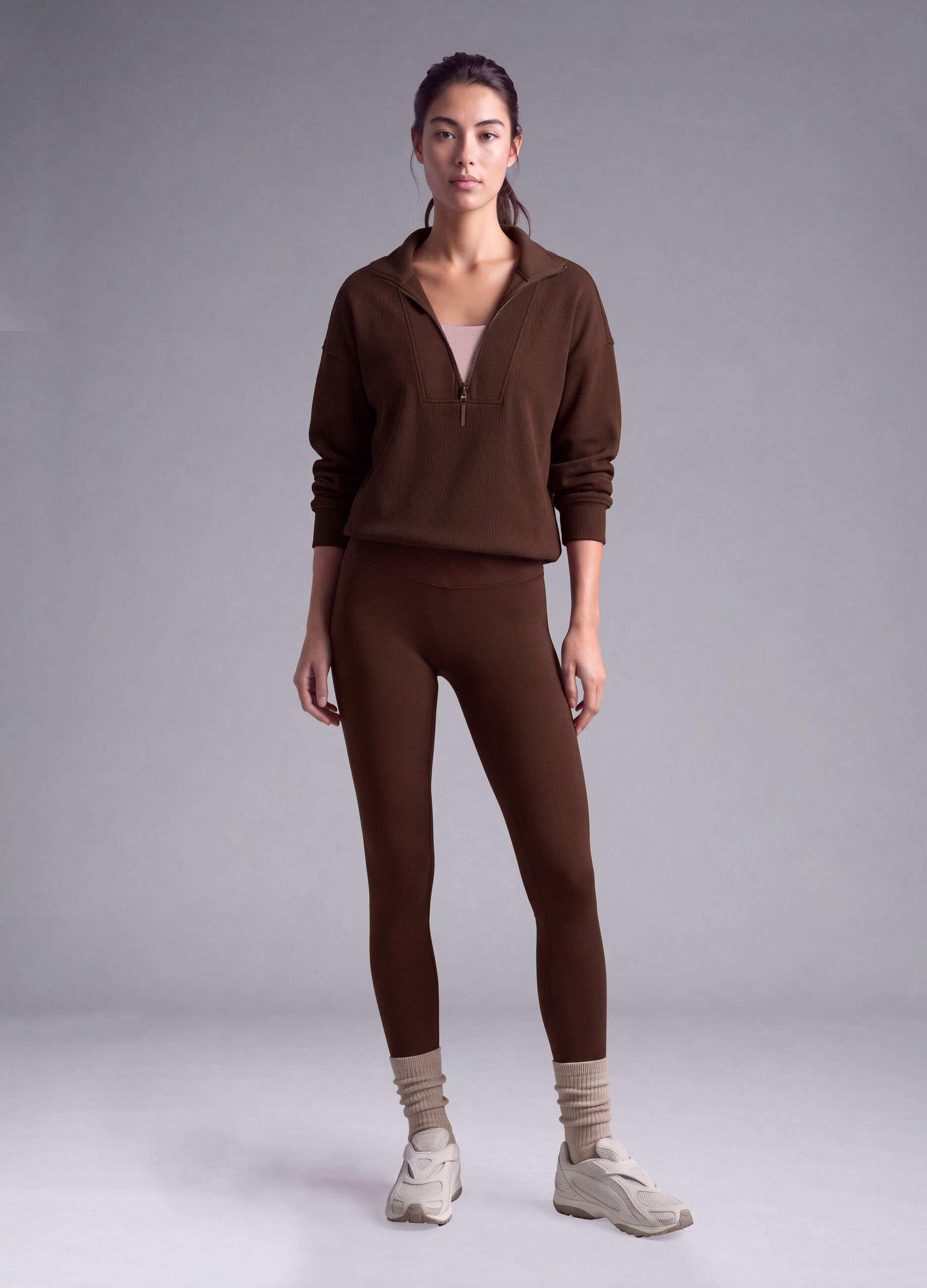 Brown high-waisted stretch leggings