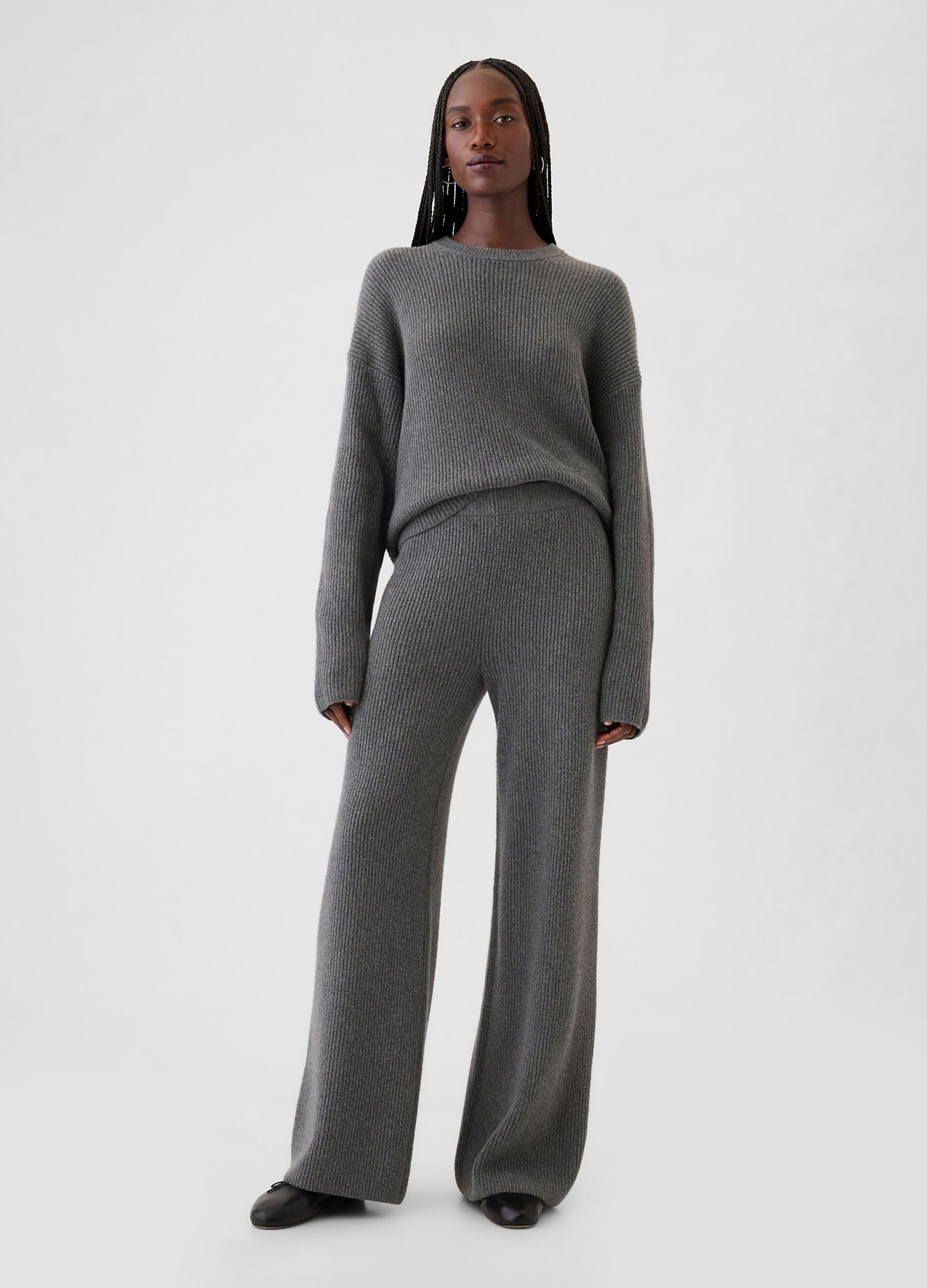 Wide-leg ribbed trousers