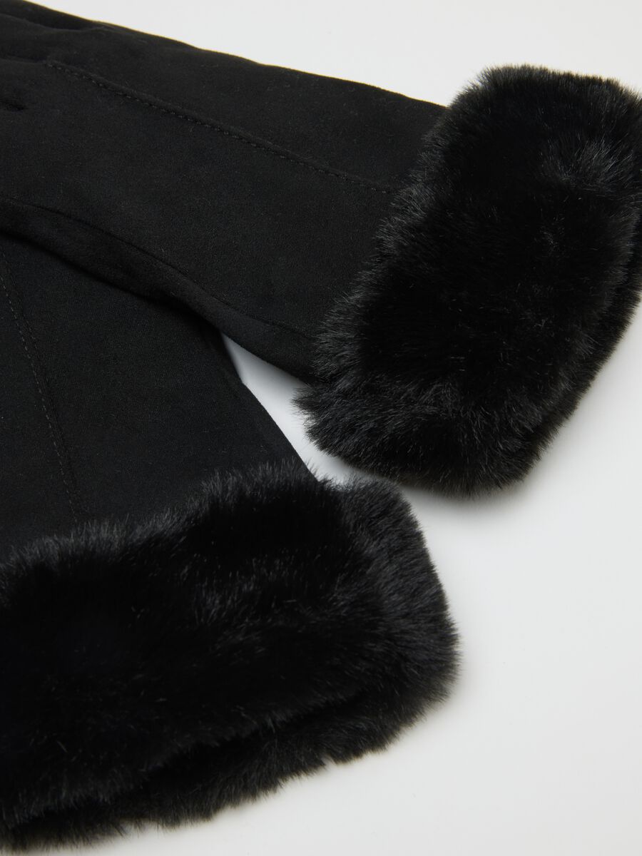 Guanti neri imbottiti con bordo morbido_2