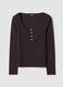 T-shirt marrone in viscosa elasticizzata con girocollo_4