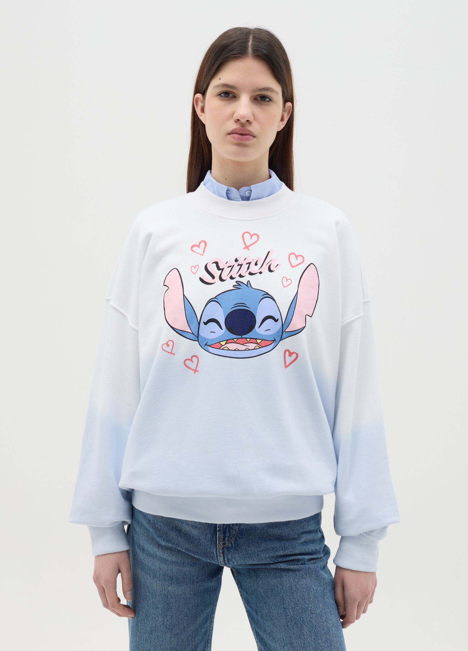 Oversized sweatshirt with Stitch print