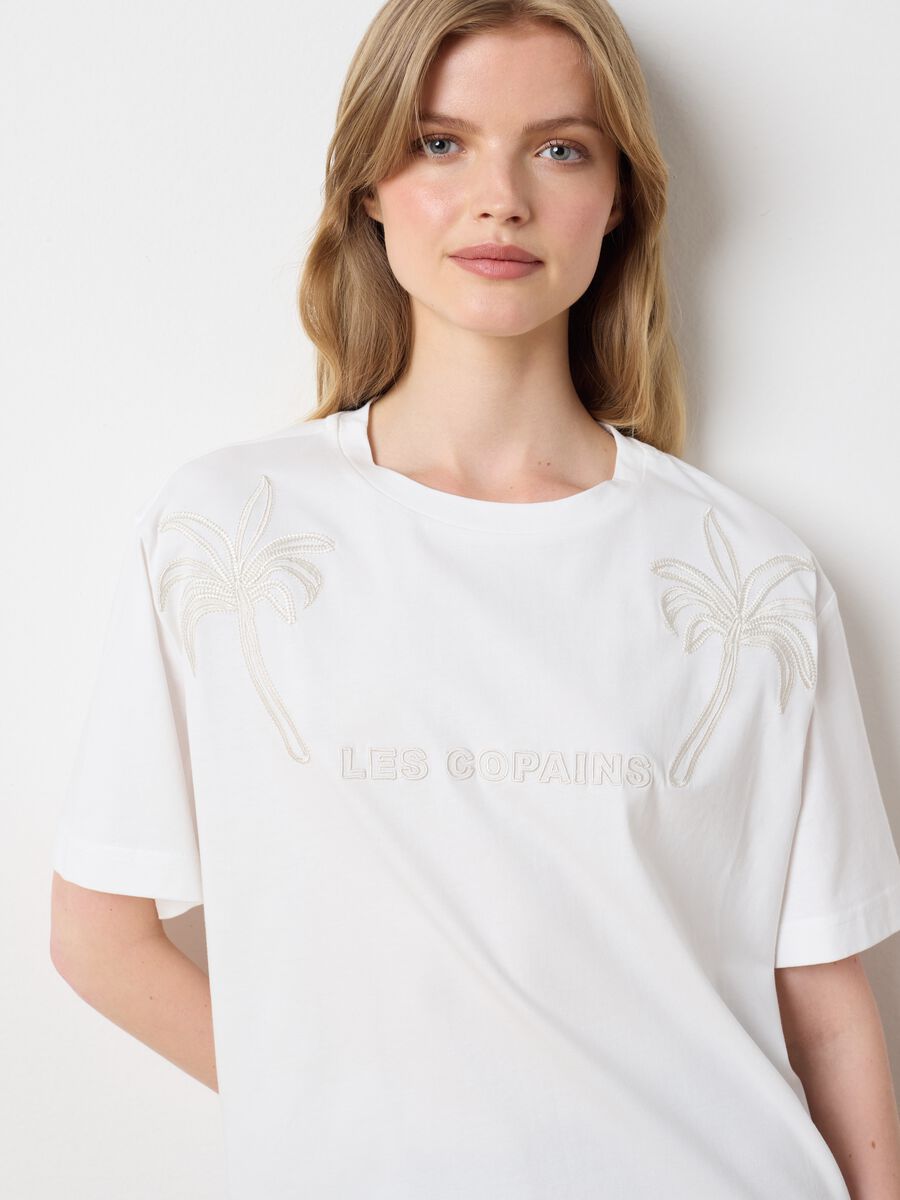 White T-shirt with palm embroidery Les Copains_0