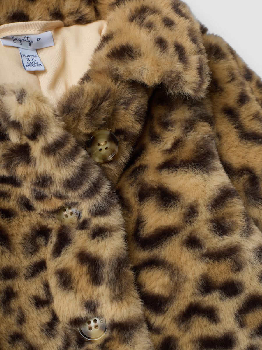 Giacca marrone imbottita animalier con bottoni per neonata_2