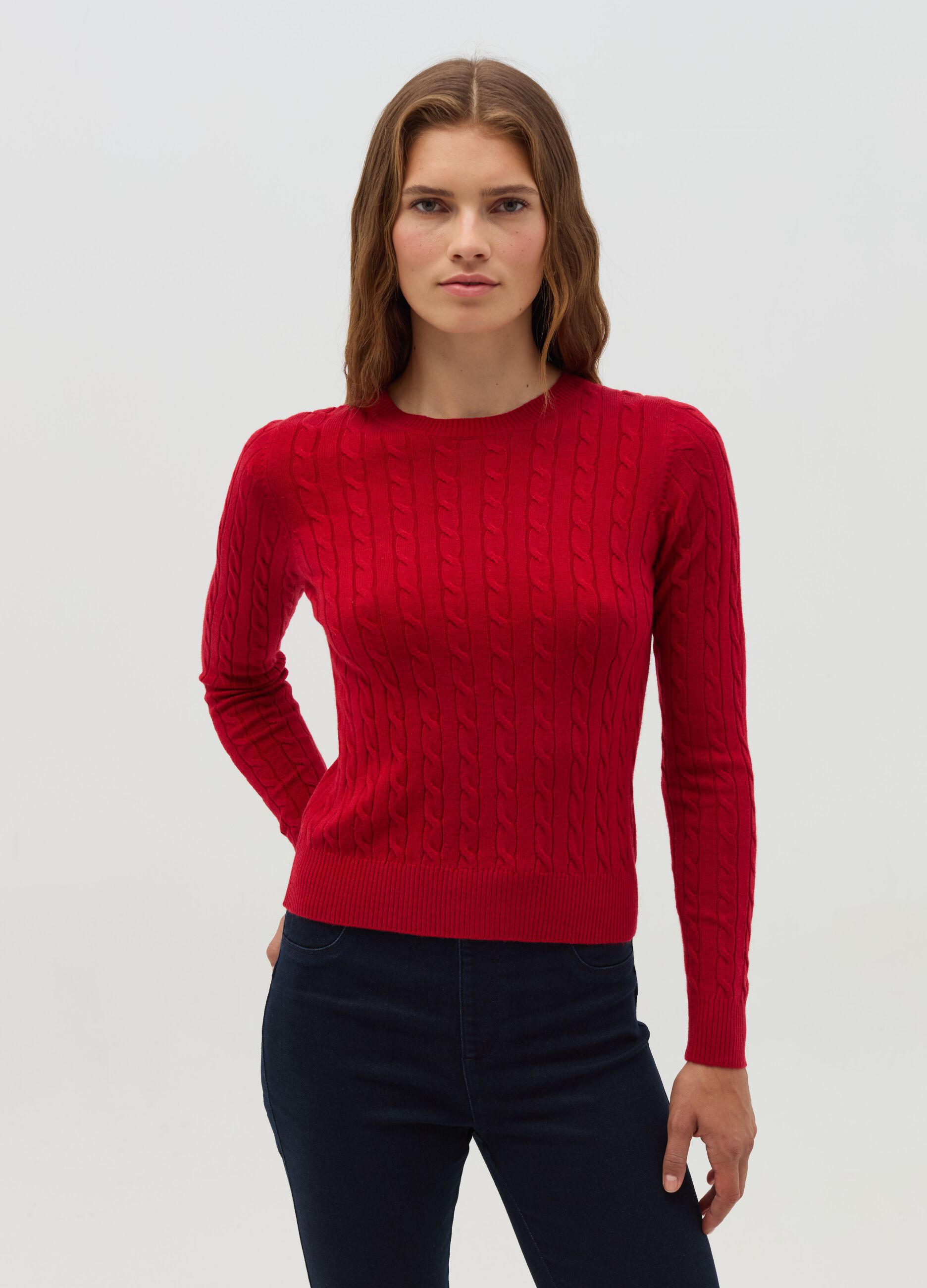 Pullover with cable-knit design