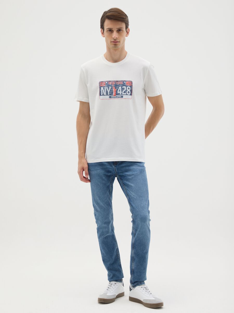 White Pure Cotton Regular Fit T-shirt_1