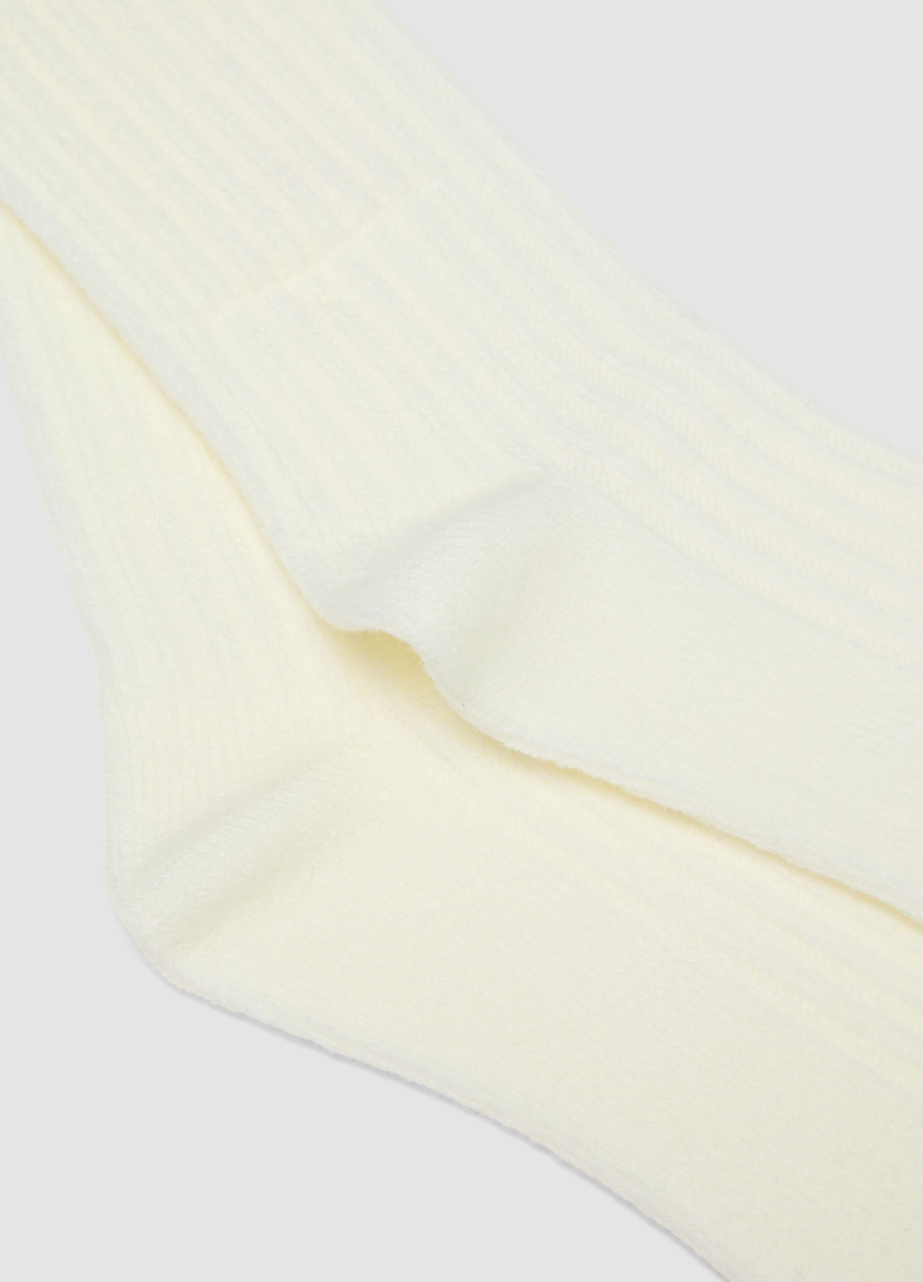 White ribbed stretch-fabric socks