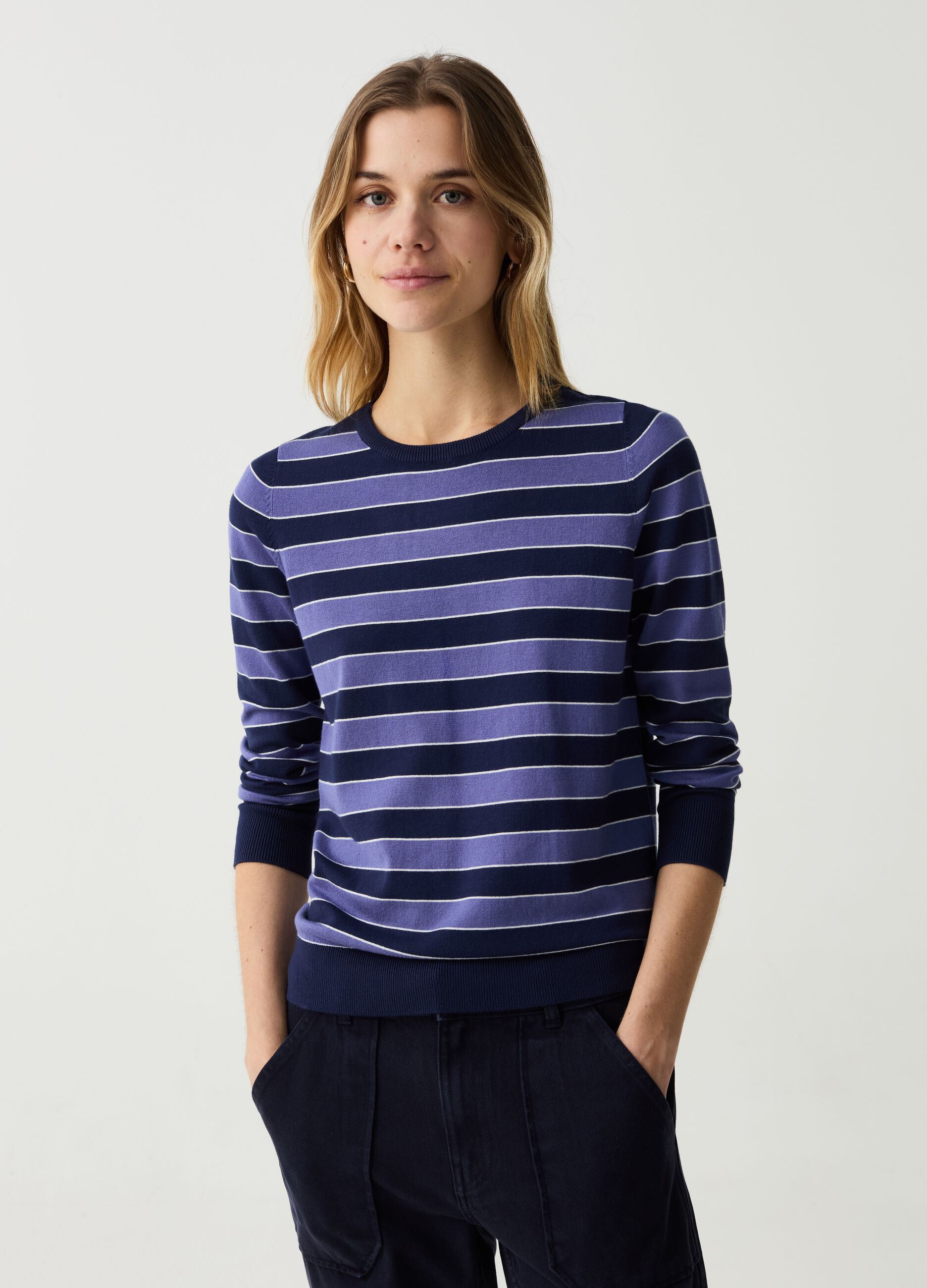 Long-sleeved striped knit shirt