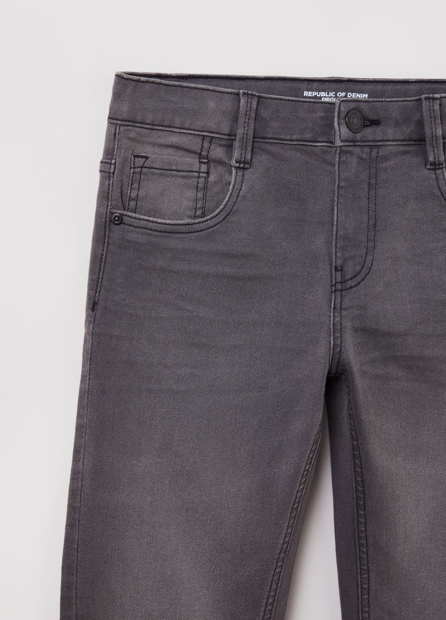 Jeans regular fit cinque tasche