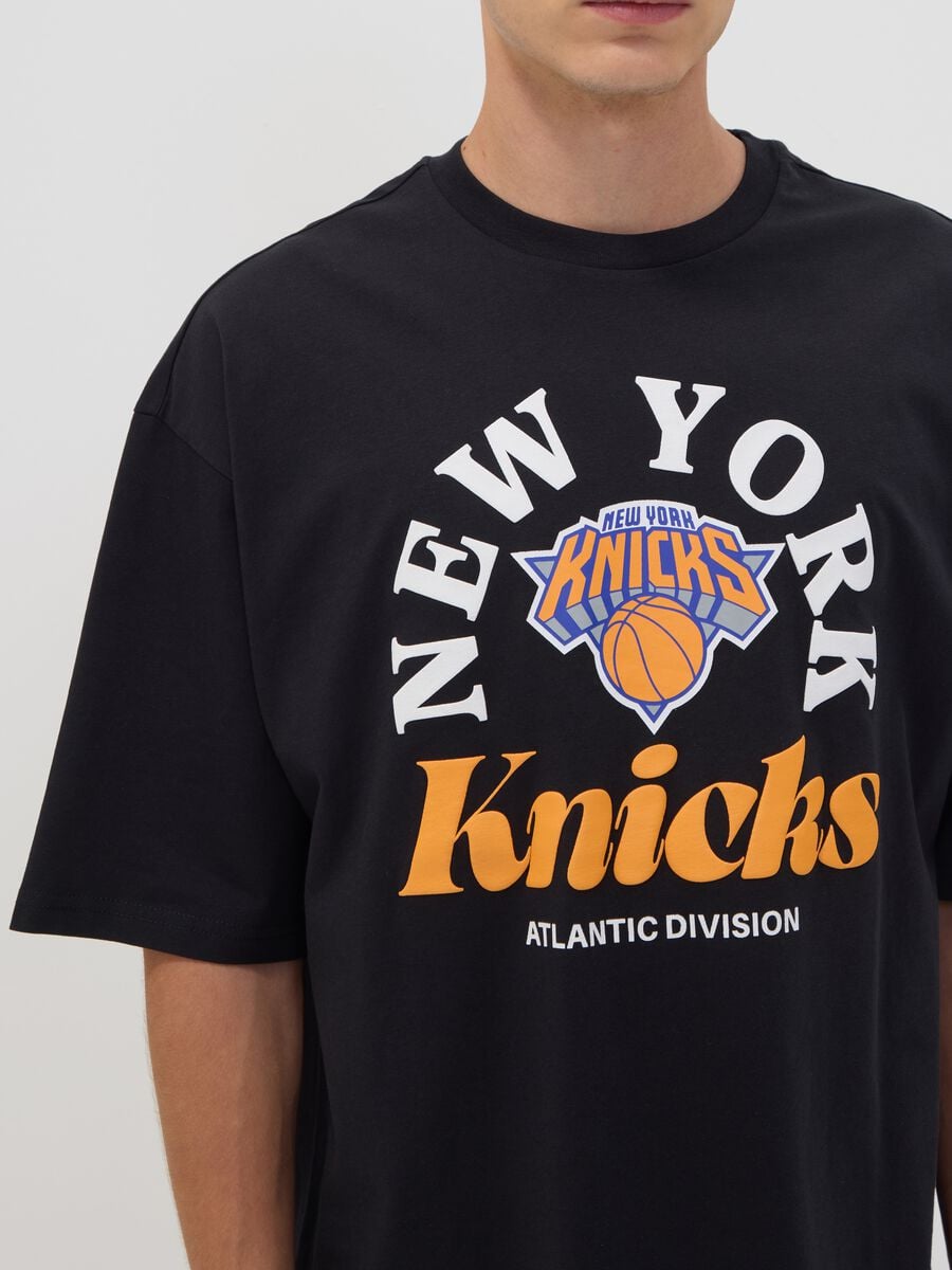 Black pure cotton T-shirt with New York Knicks print_2
