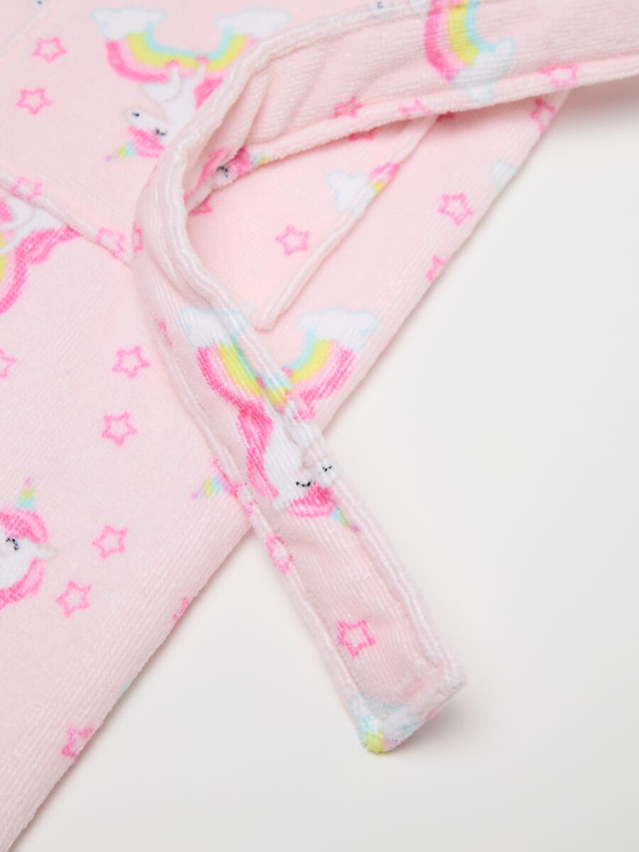 Pink bathrobe with hood and unicorns print_2