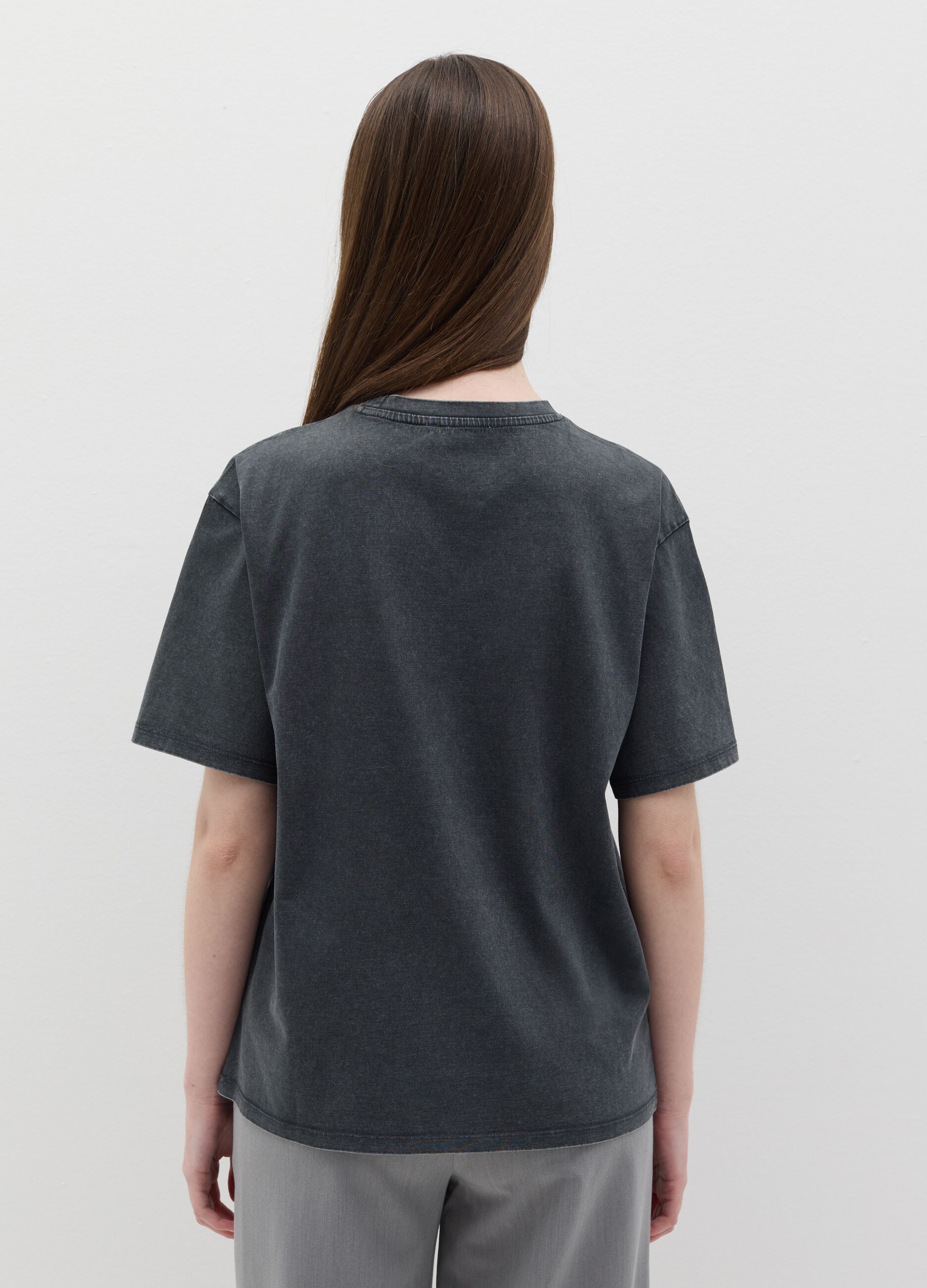 T-shirt nera in cotone con stampa città