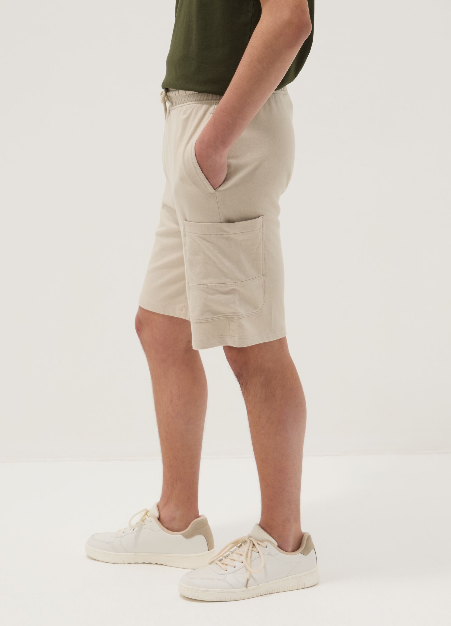 Boy's beige oversized fit pure cotton cargo shorts