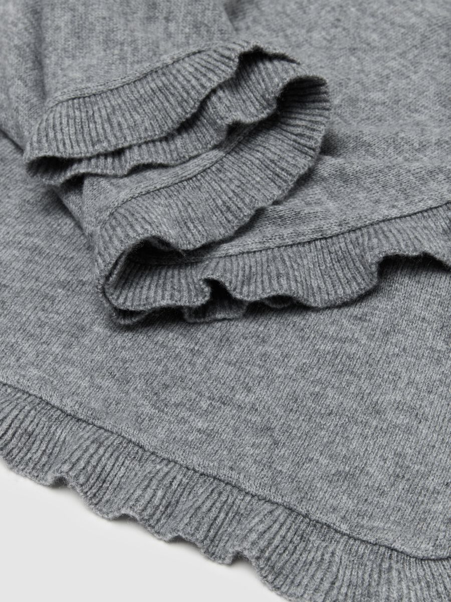 Grey Scarf_2