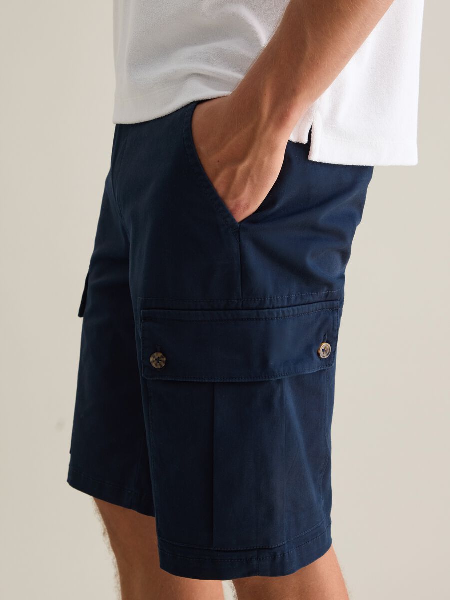 Stretch Cotton Blue Cargo Shorts Piombo_3
