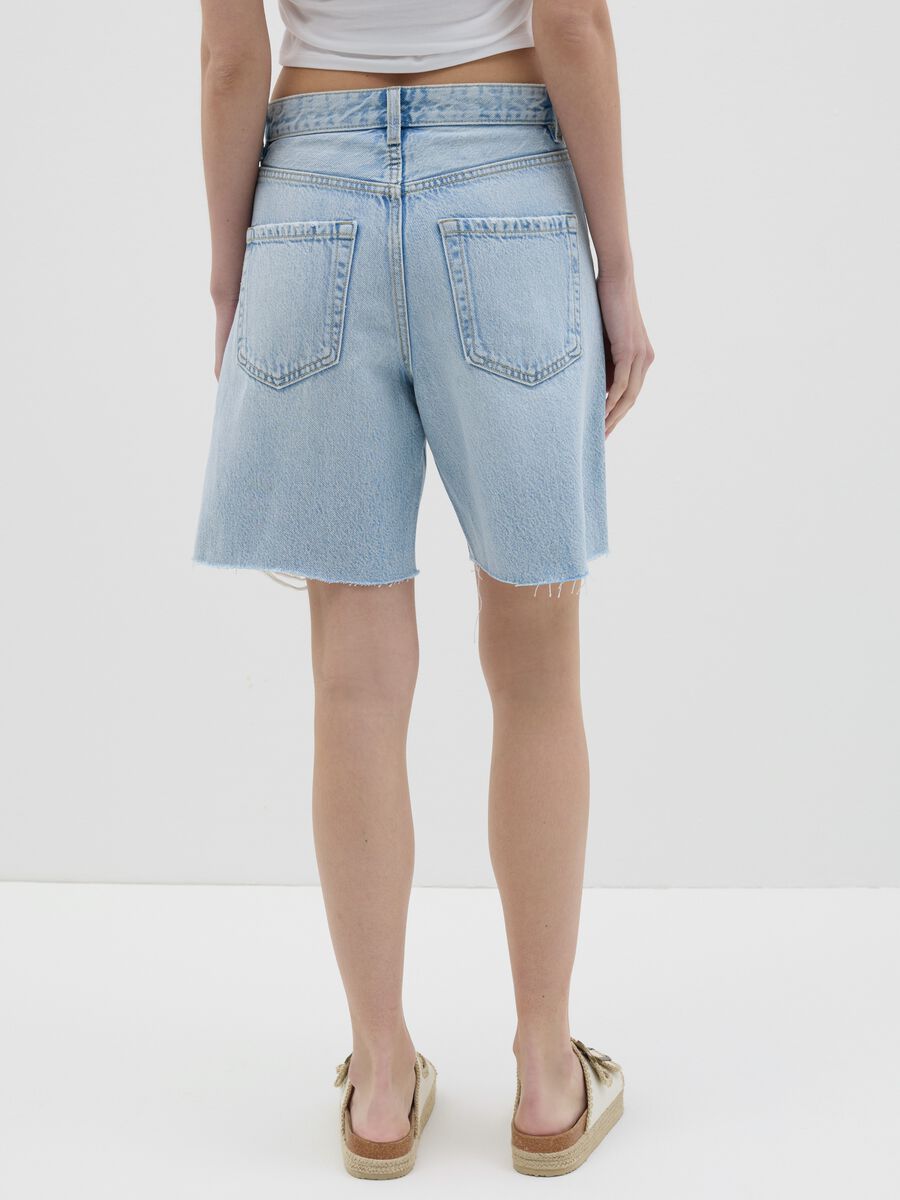 Light Blue Denim Shorts with Fringed Detail B.Angel_3