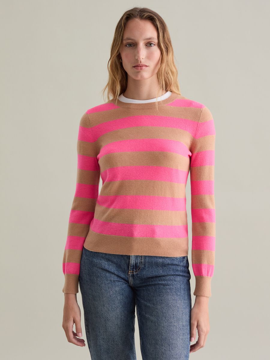 Pullover with round neck in striped wool_0