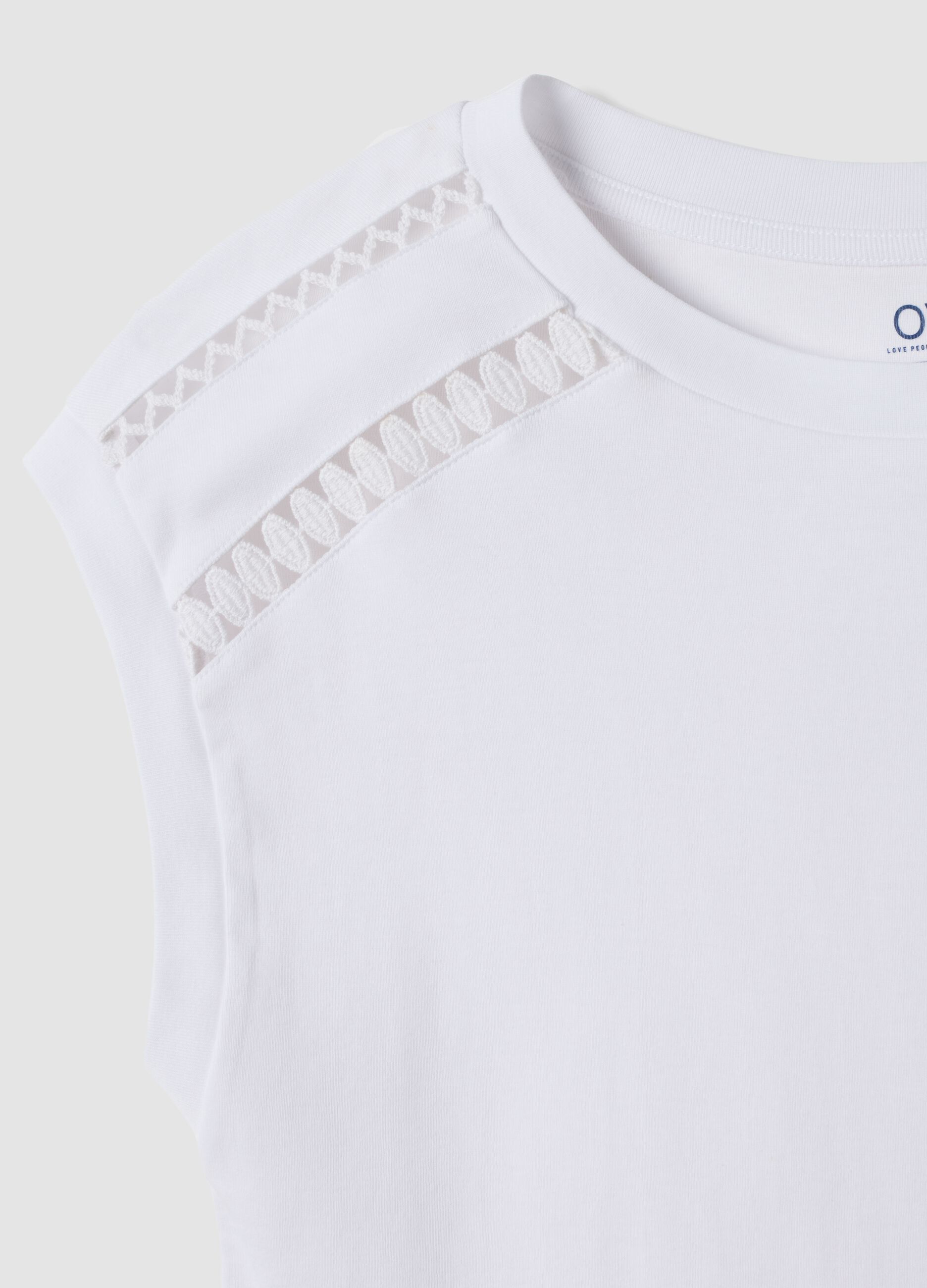 White pure cotton T-shirt with broderie inserts