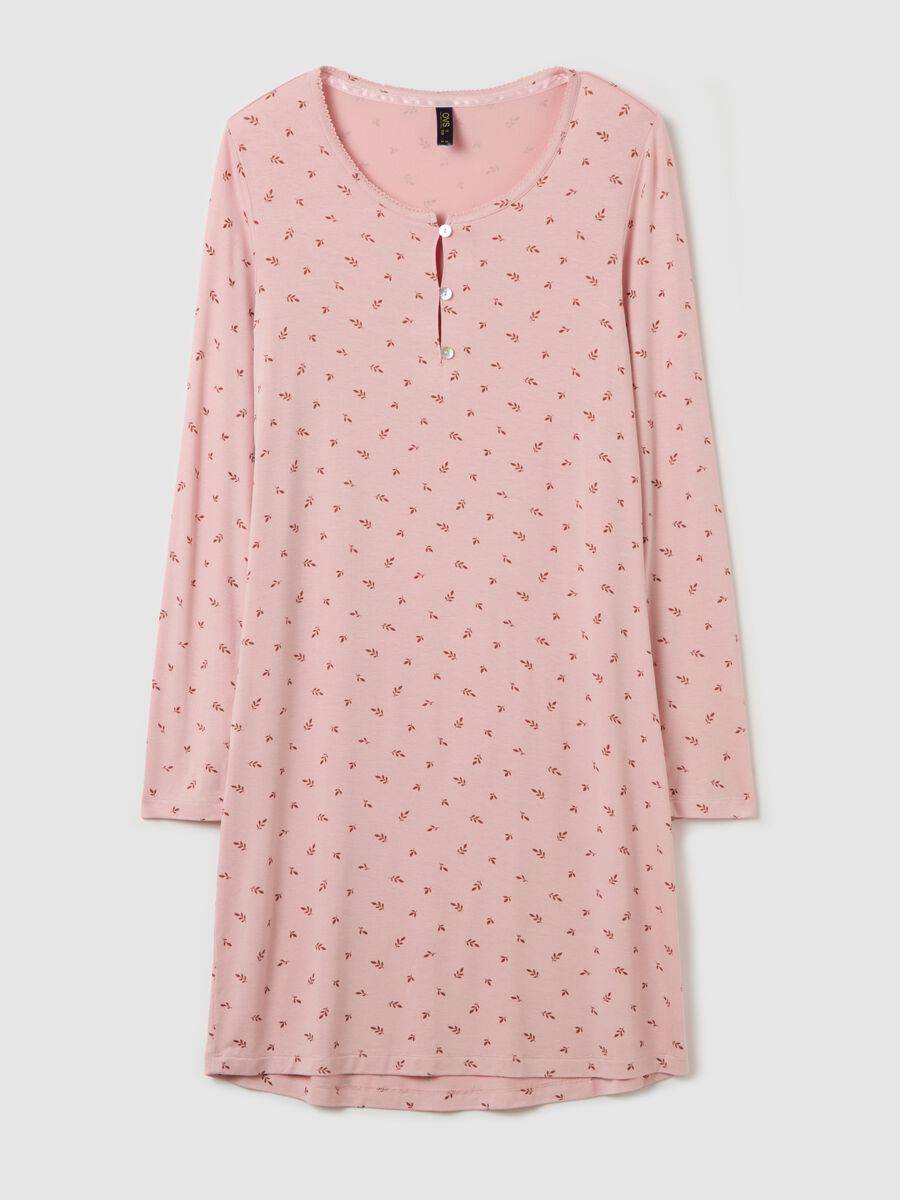 Nightdress with granddad neckline_4