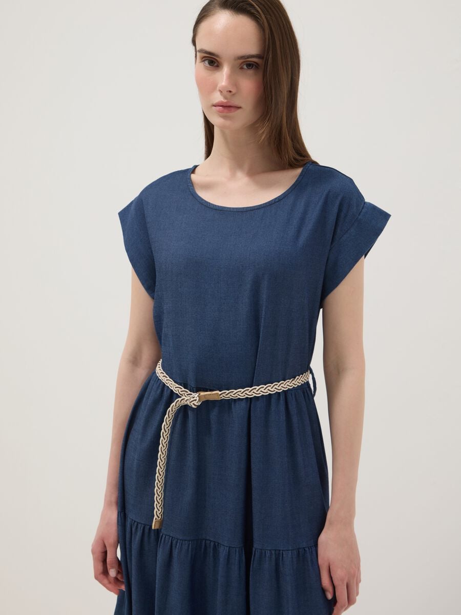 Abito midi blu in puro lyocell con cintura intrecciata_2
