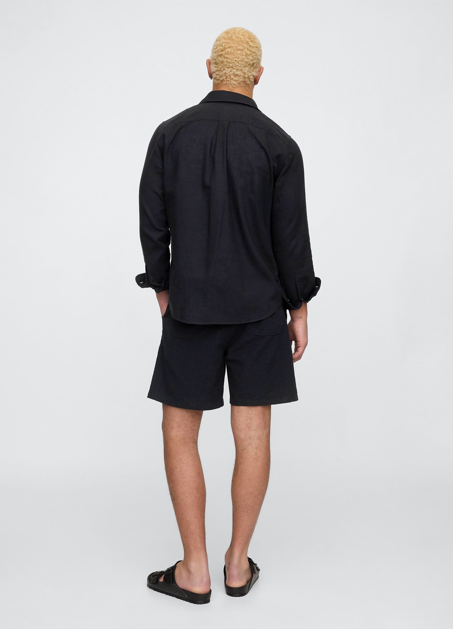 Cotton and linen blend shorts