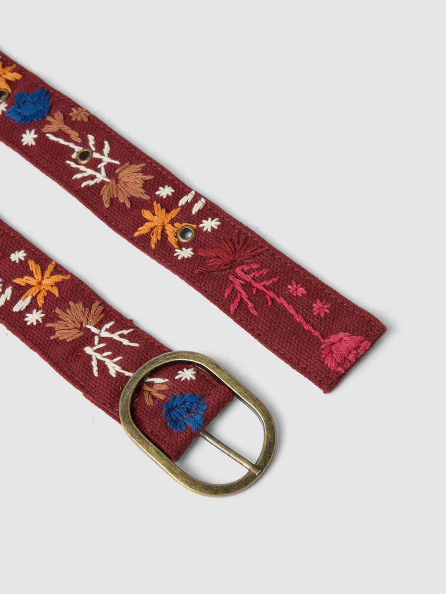 Red embroidered belt in pure cotton_1