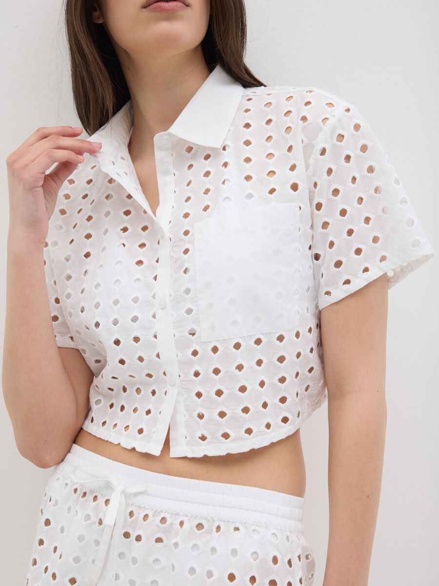 Women's White Regular Fit Pure Cotton Crop Shirt_2