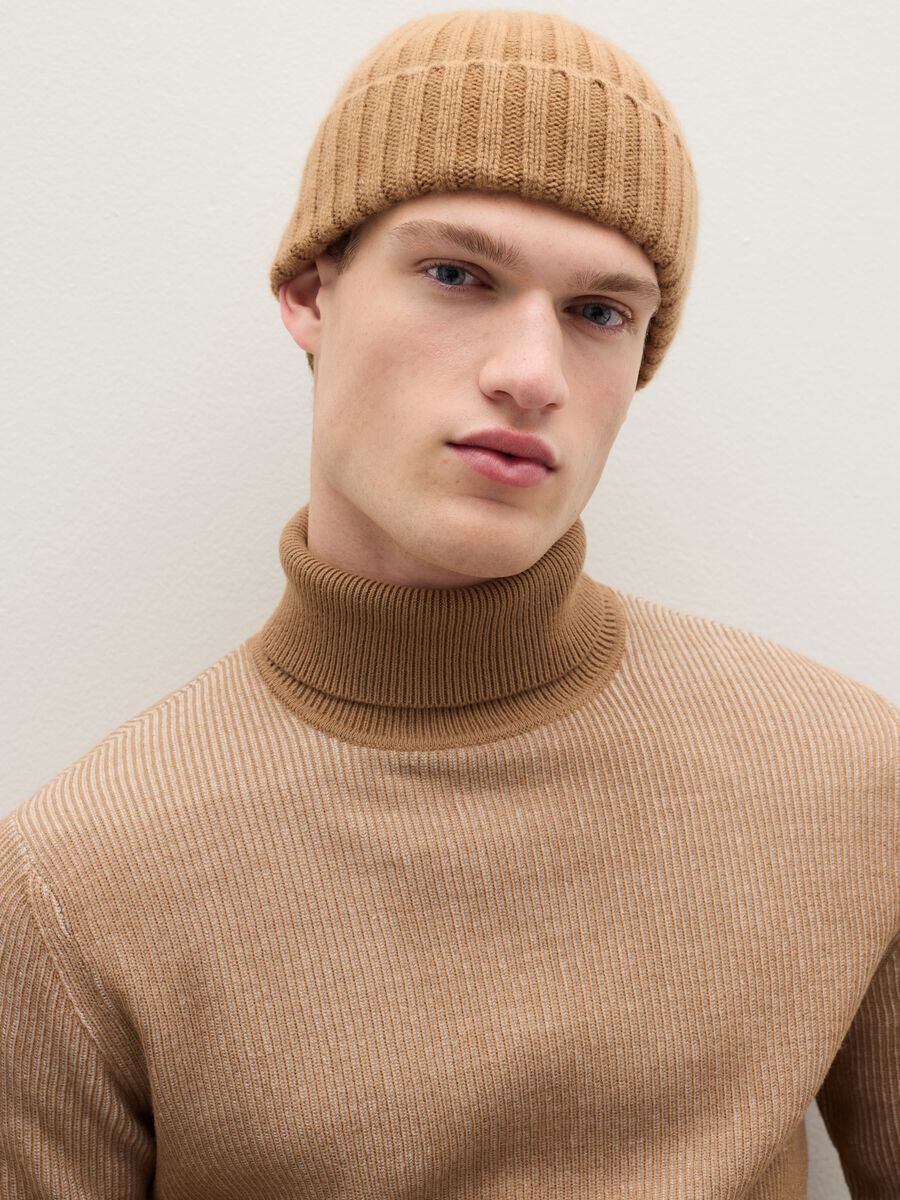 Cappello marrone in puro cashmere_0