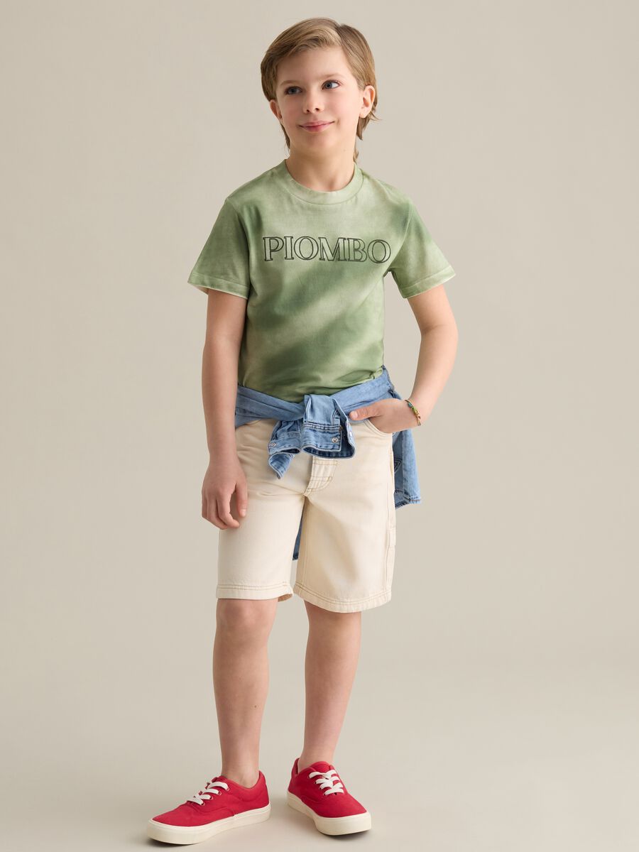 Beige Bermuda shorts in drill with five pockets_1