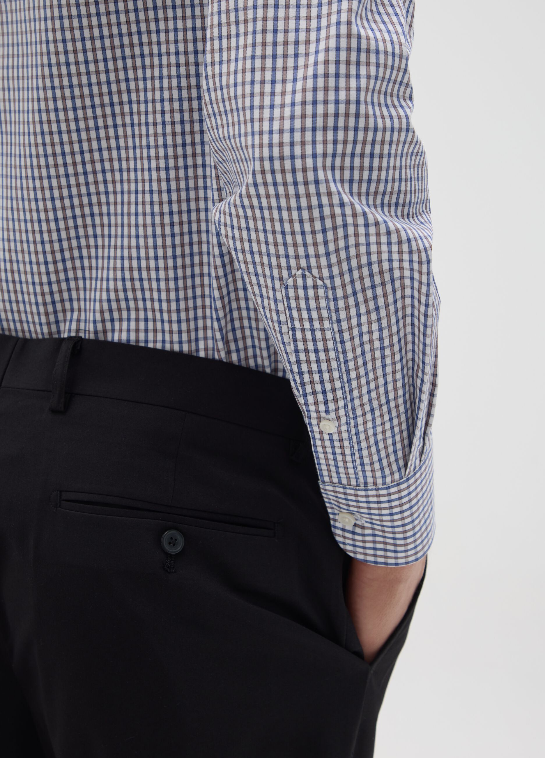 Blue cotton blend regular fit shirt