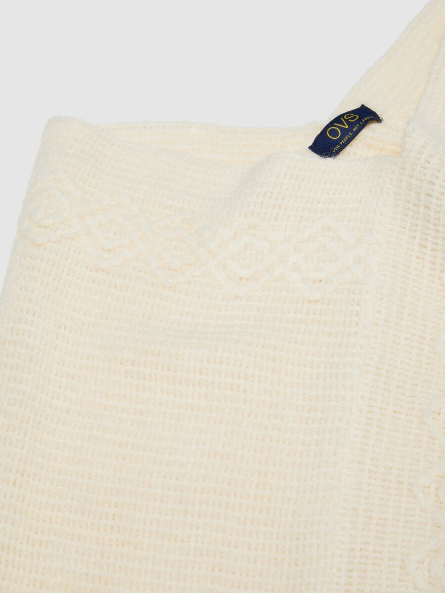 White pure acrylic poncho with fringes_2