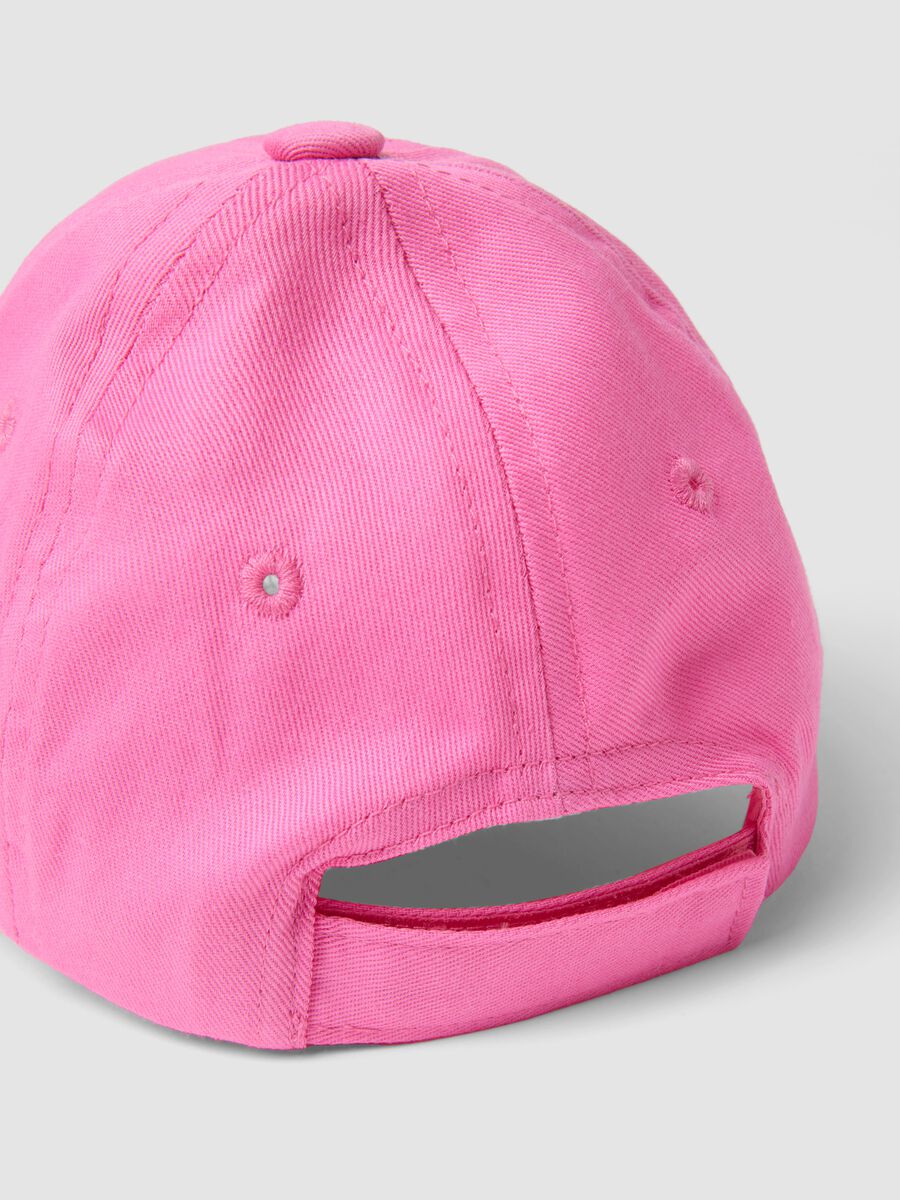 Cappellino in puro cotone rosa da bimba con fragola_2