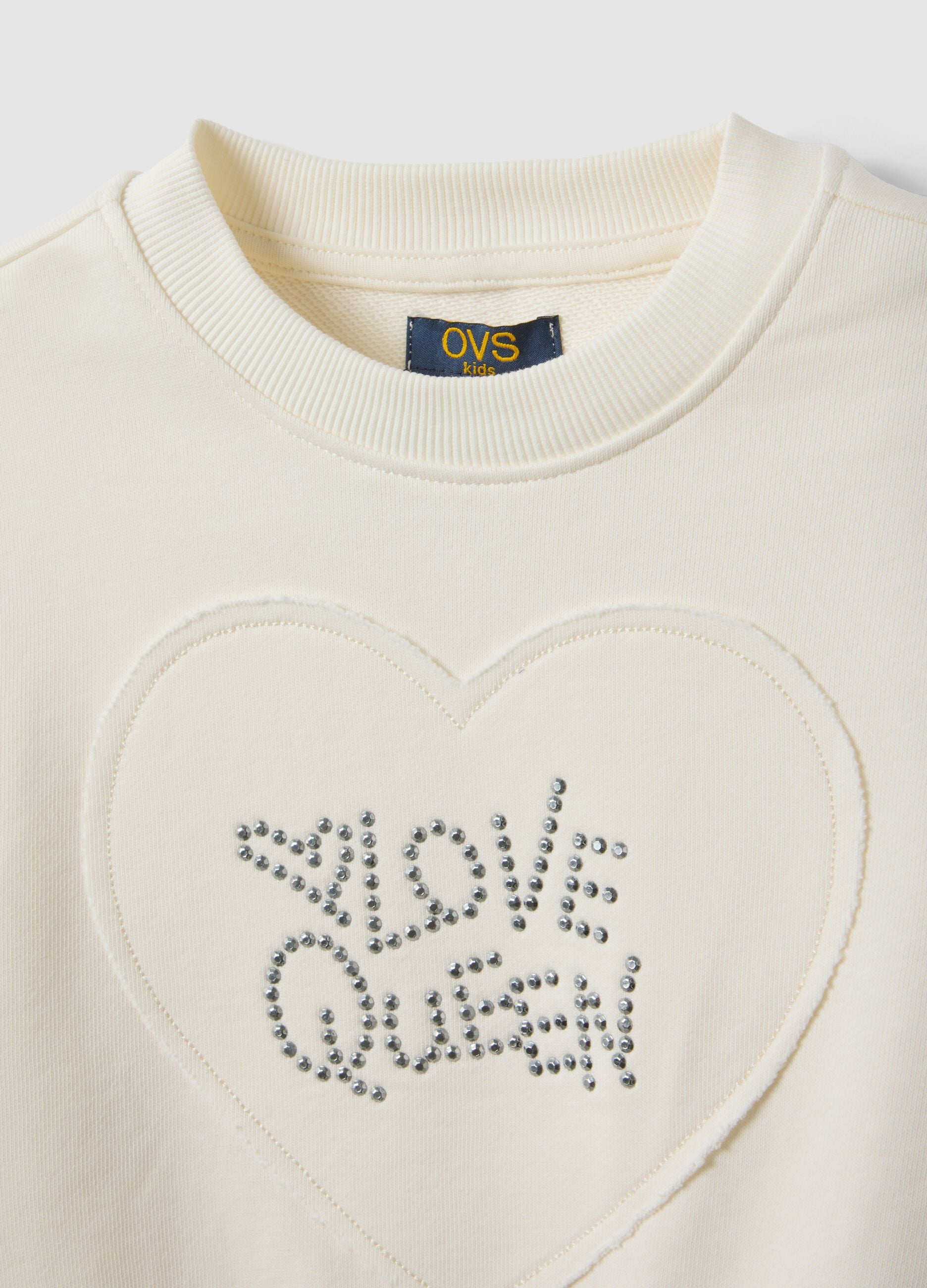 White pure cotton sweatshirt with rhinestone slogan and embroidered heart for girls