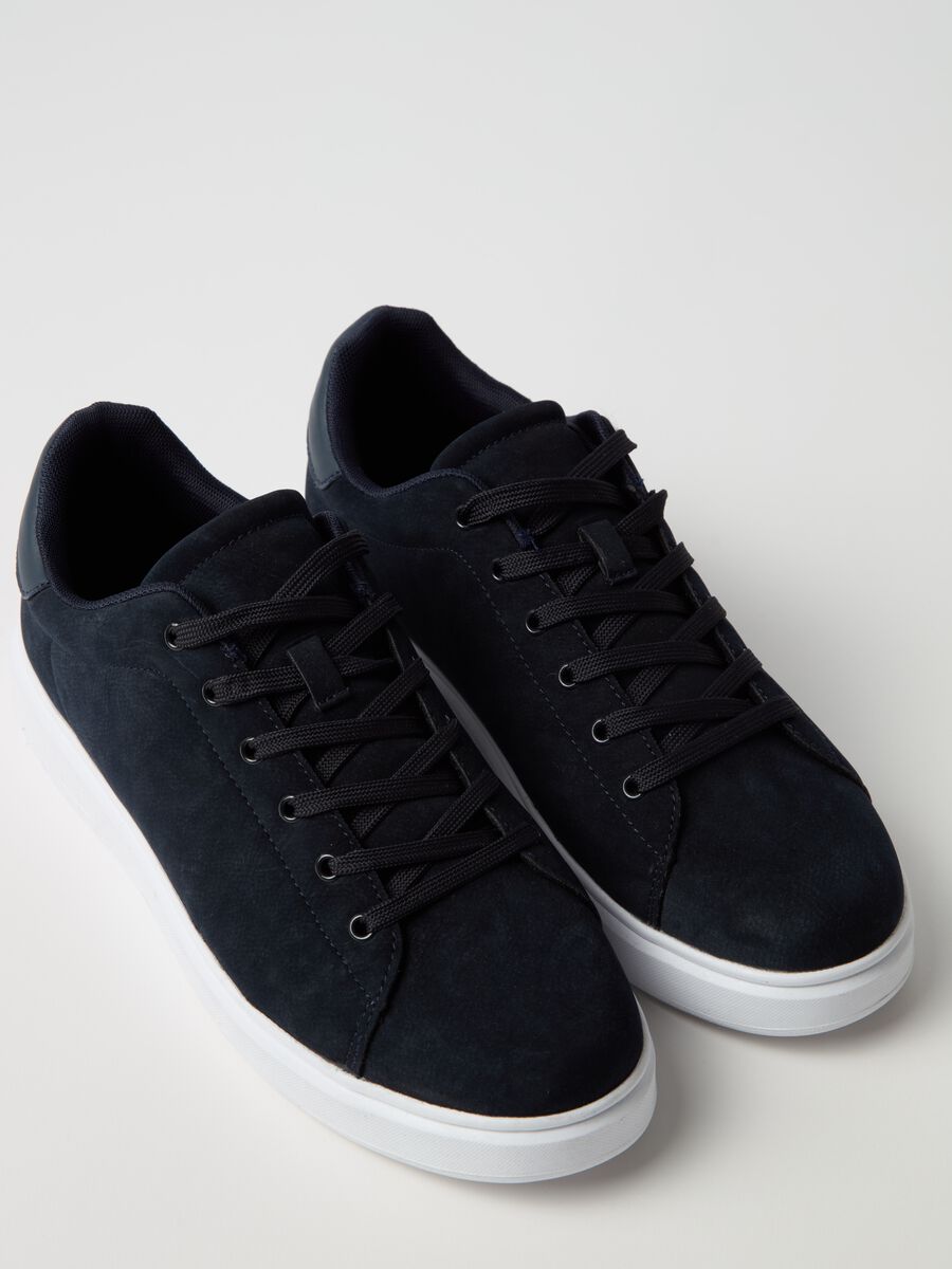 Suede sneakers with laces_1