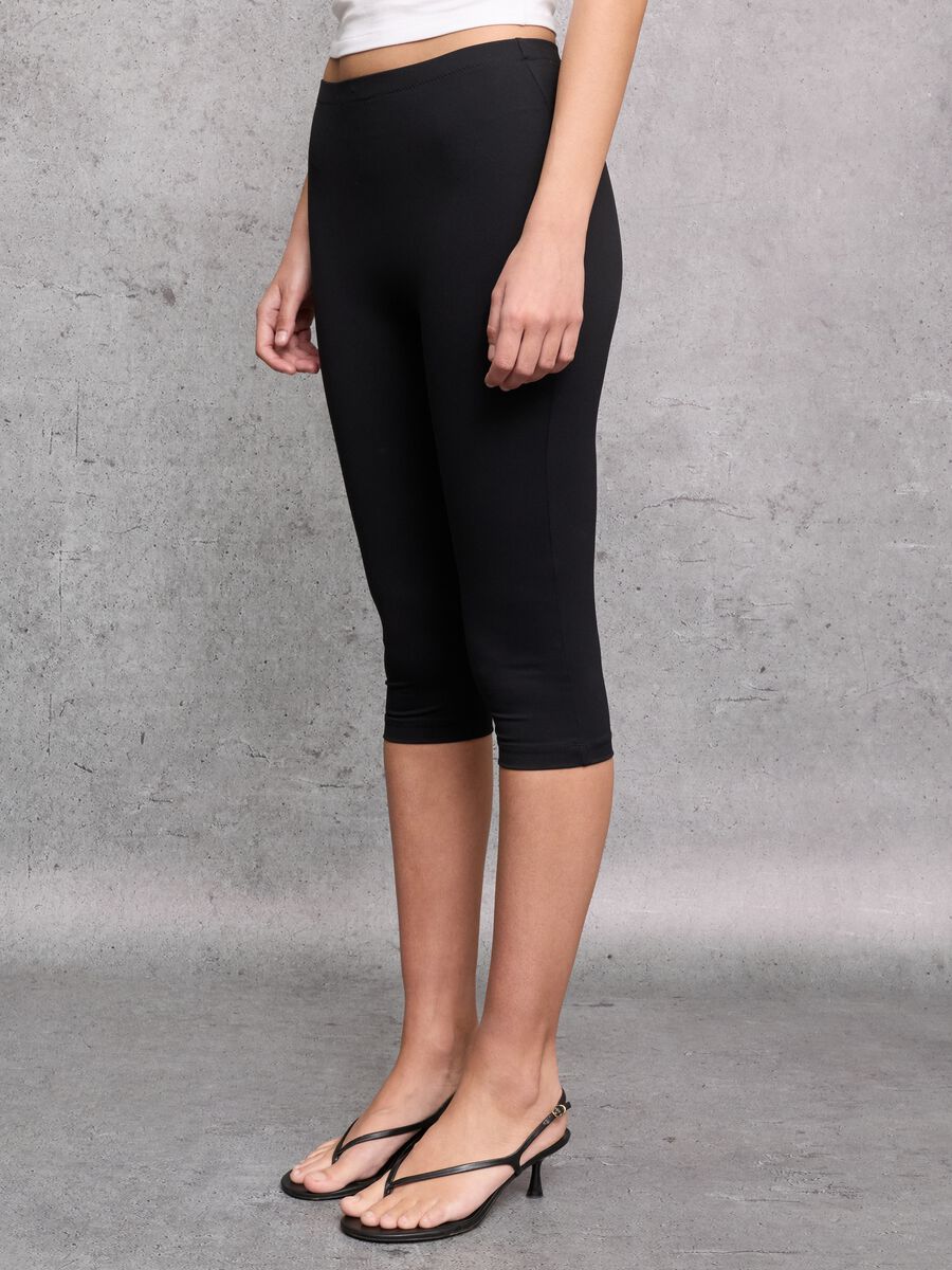 Capri Biker Shorts Black_1