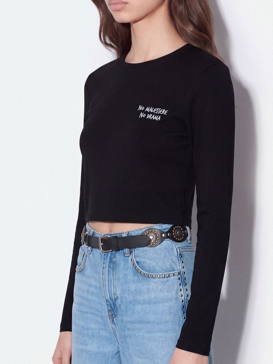 Black pure cotton T-shirt with chest lettering_2